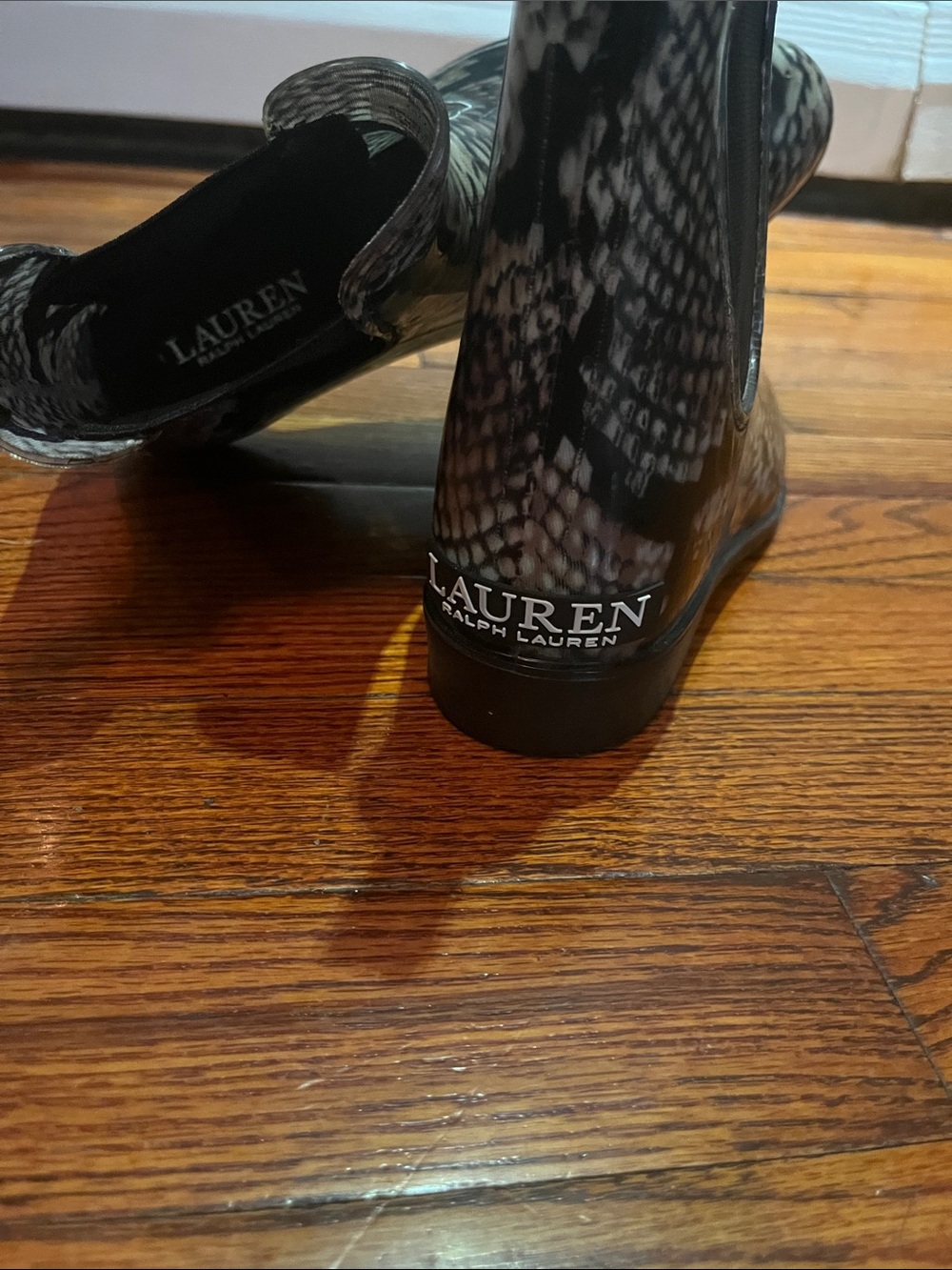 LAUREN Ralph Lauren | Tally Snake Print Chelsea Rain Boots | Women’s 7